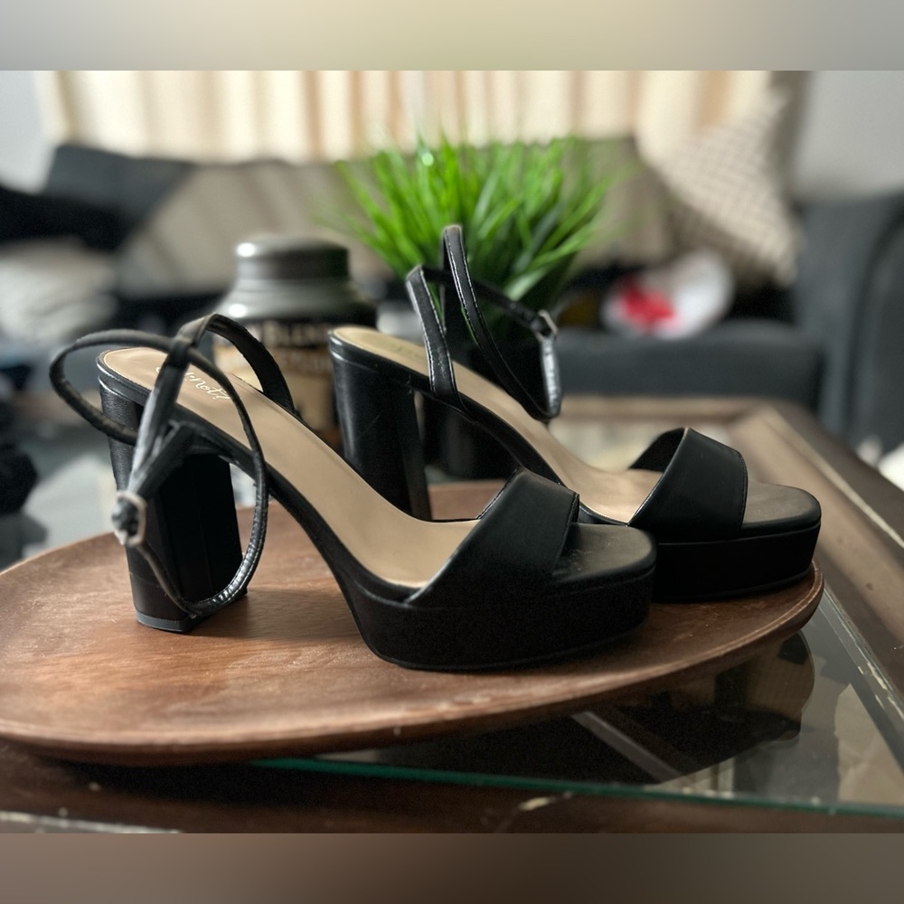 Black Chunky Heels
